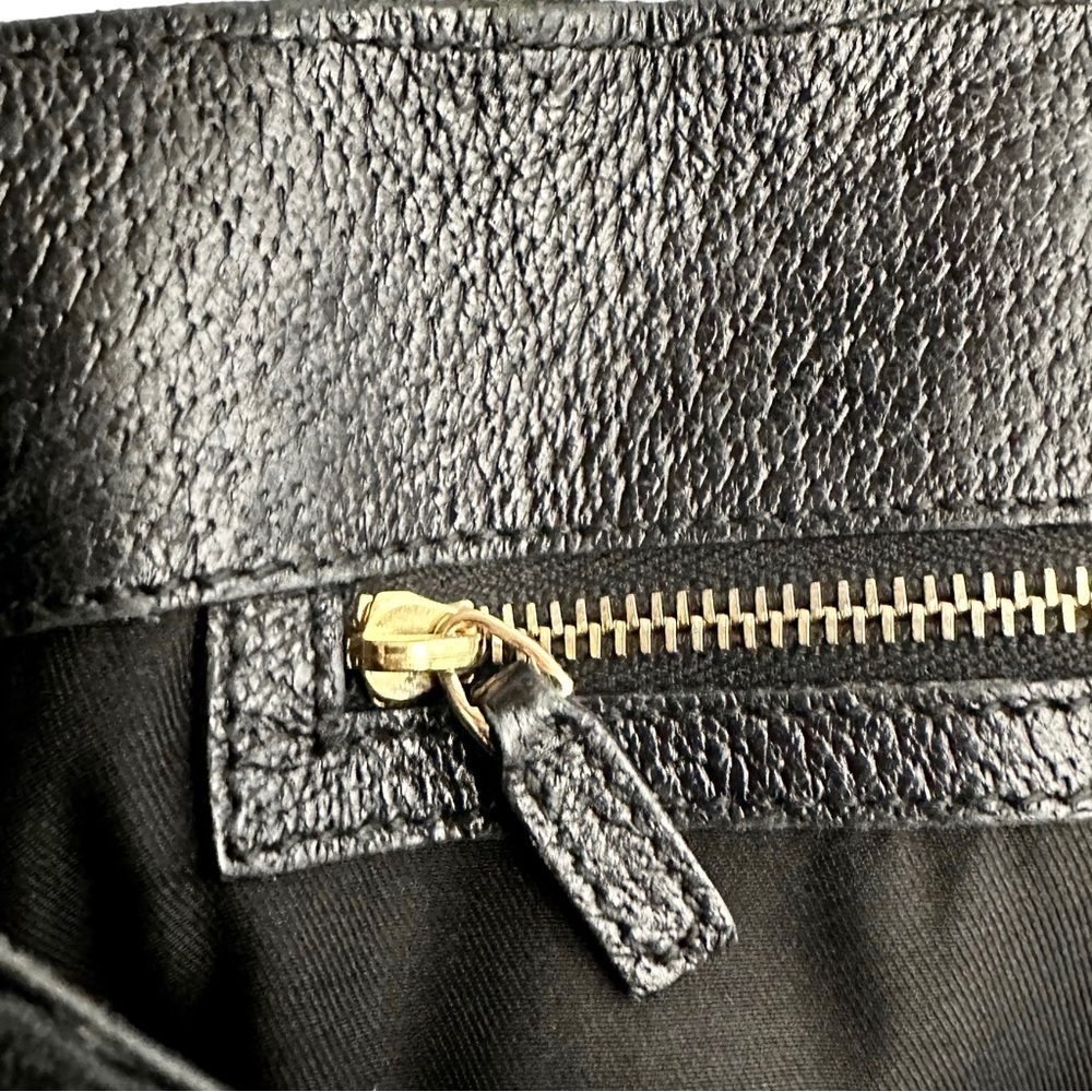 GUCCI oversized signature monogram canvas hobo tote bag - Picture 10 of 16